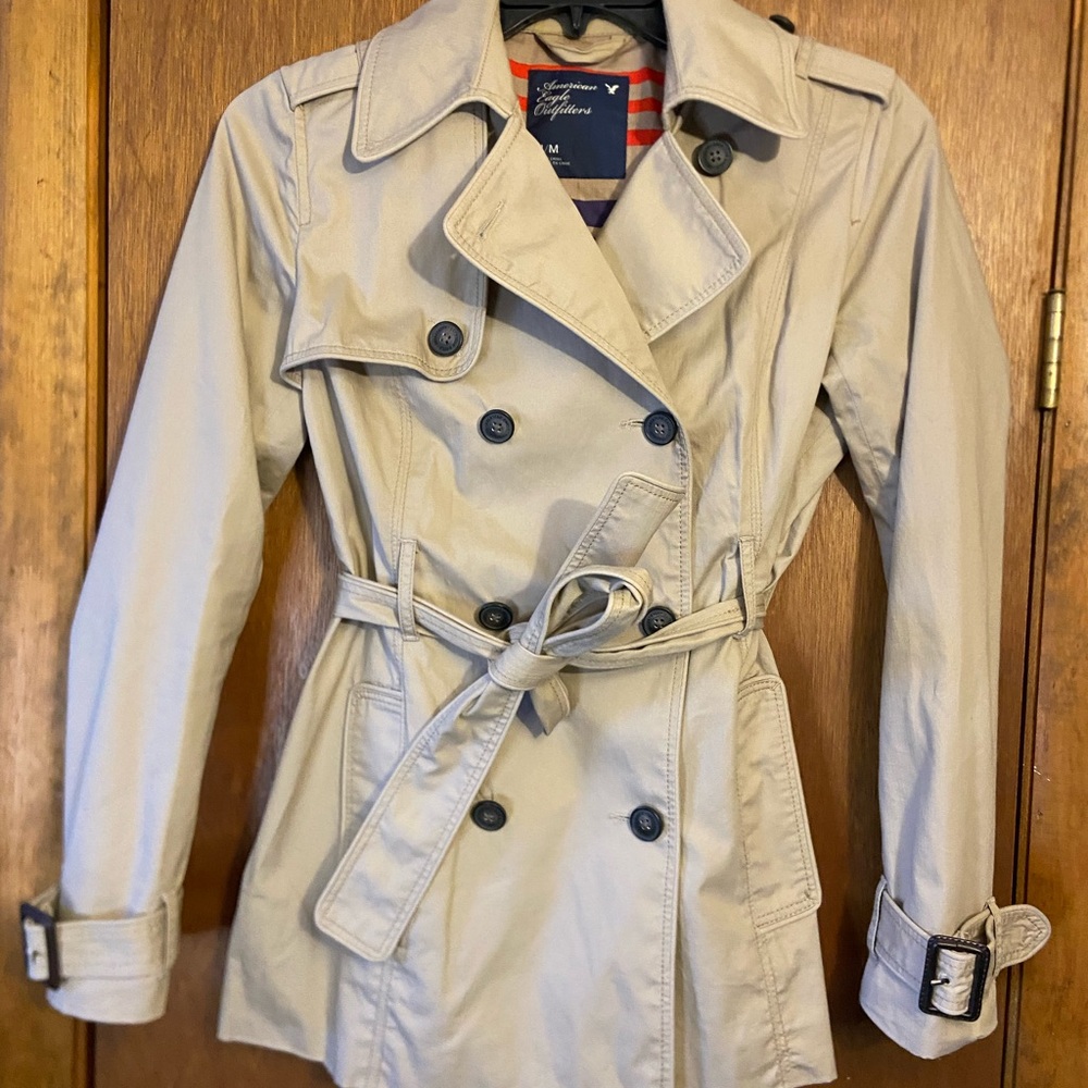 American Eagle Outfitters Light Tan Trench Coat